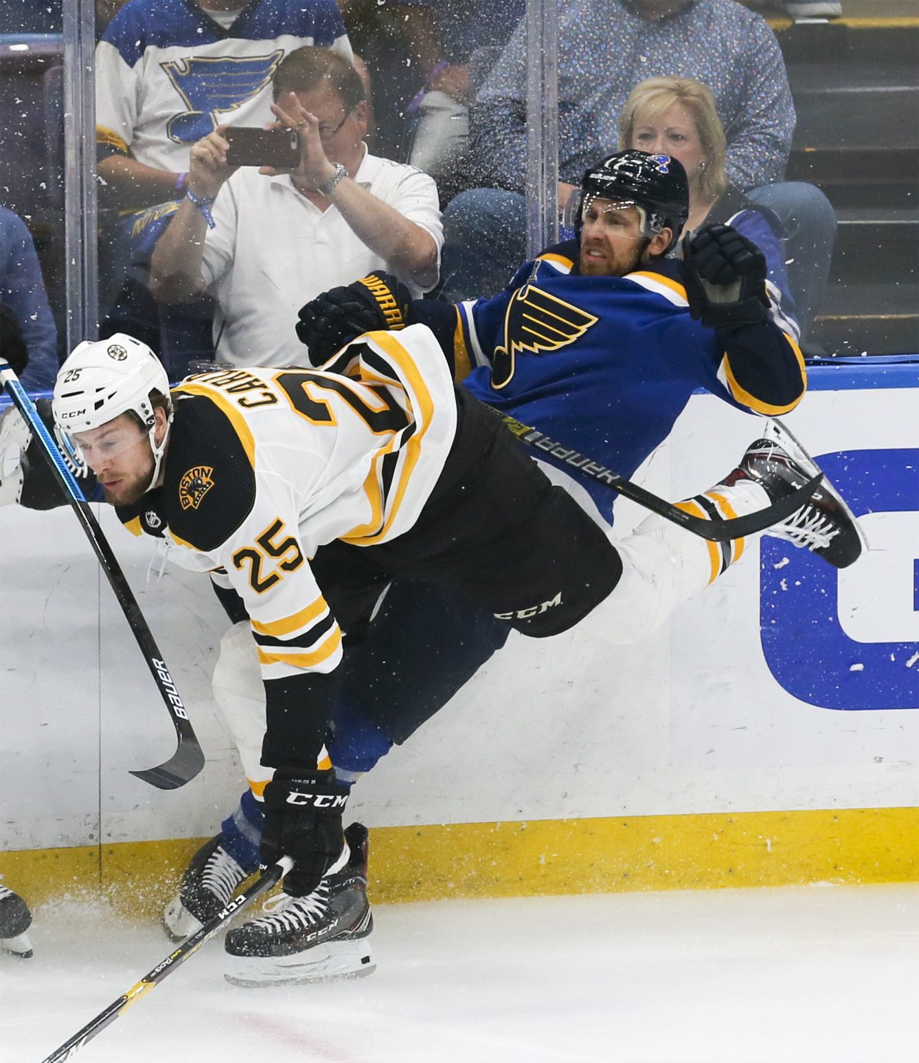 Blues fight for the cup in Game 6 of the Stanley Cup Finals